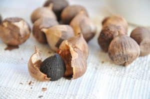 schwarzer Knoblauch