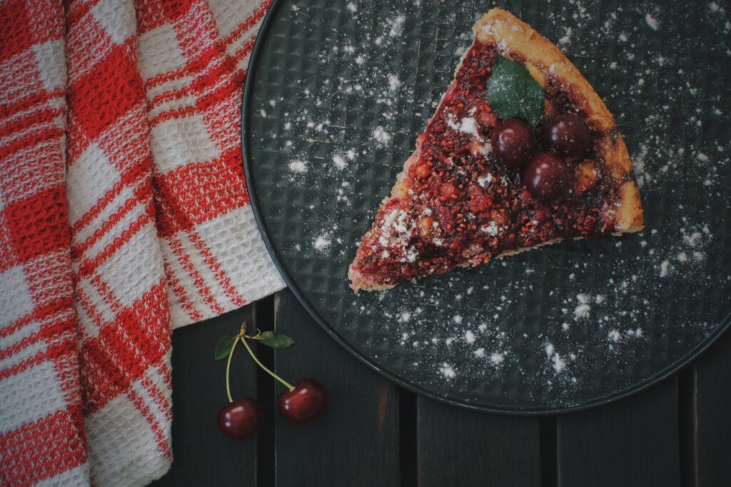 Kuchen mit Kirschen