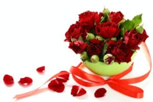 rote Rosen Strauß