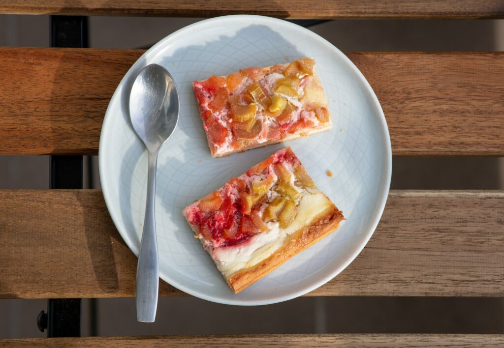 Rhabarberkuchen - Portion