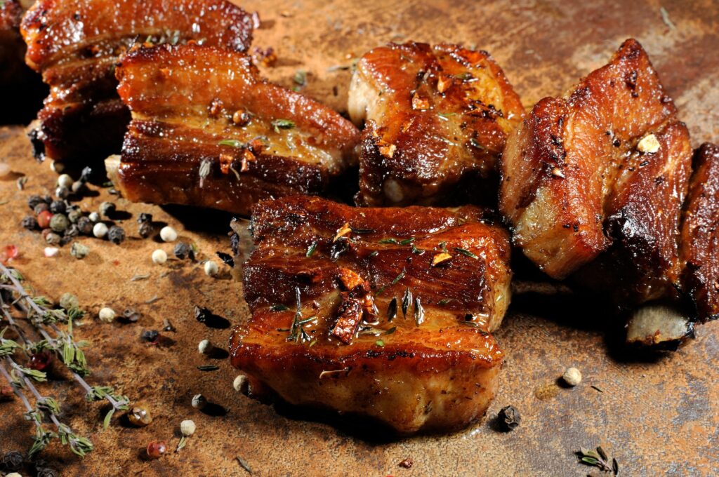 Schweinefleisch mit Kümmel