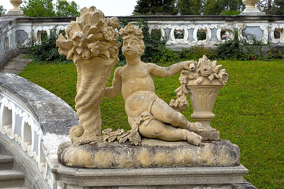 Barockgärten in Český Krumlov mit Kaskadenbrunnen