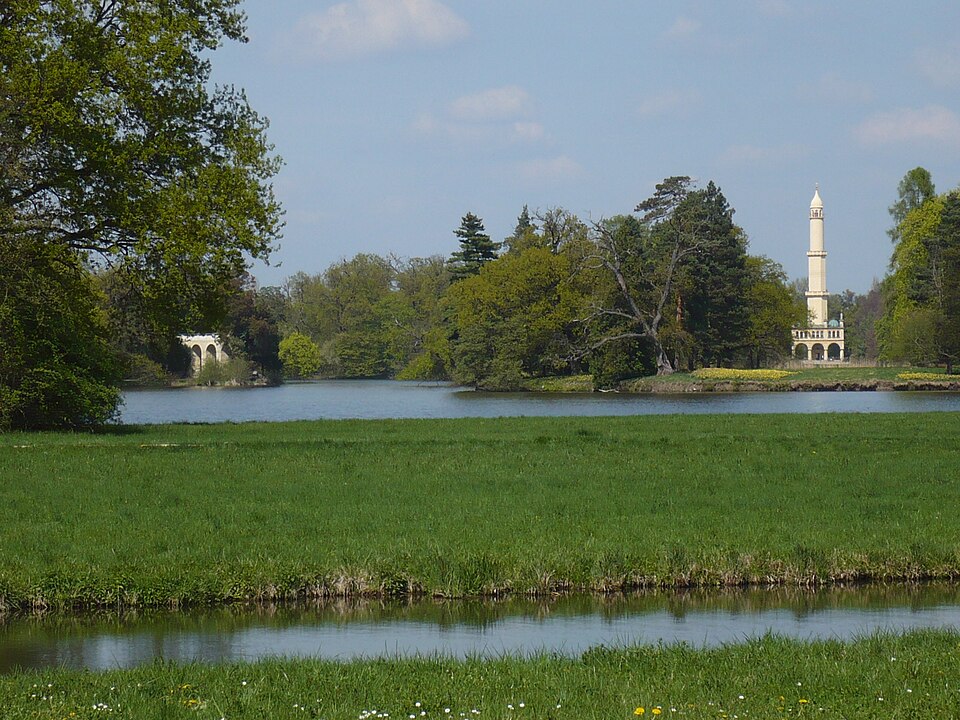 Minarett in Lednice, Blick aus dem Park