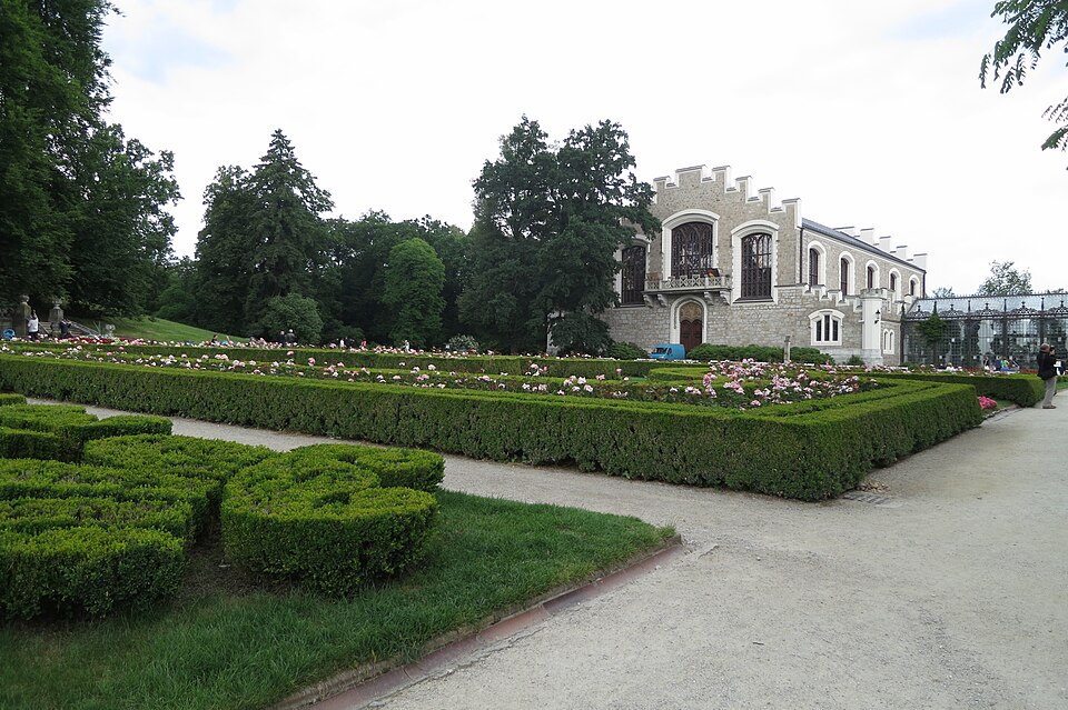 Gärten und Gewächshaus am Schloss Hluboká
