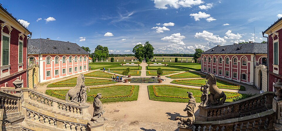 Schlossgarten in Veltrusy